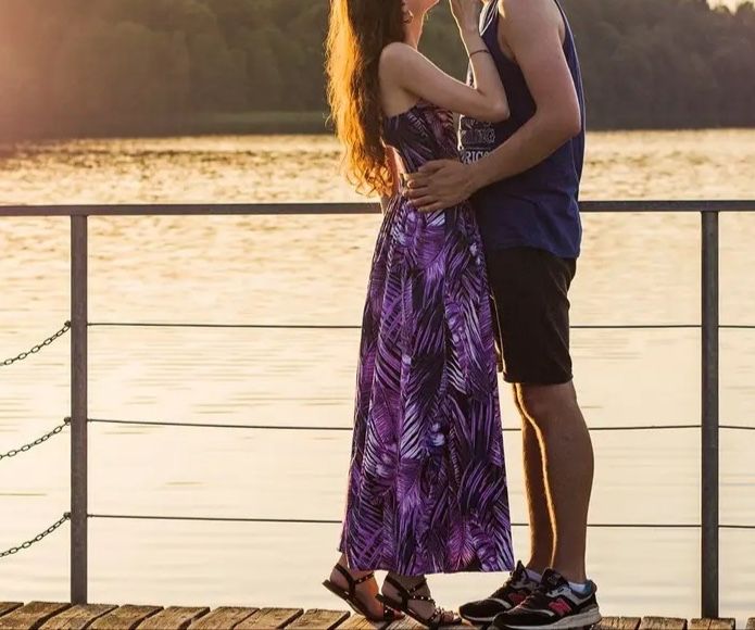 Piekny fioletowy zestaw, spodnica maxi i crop top