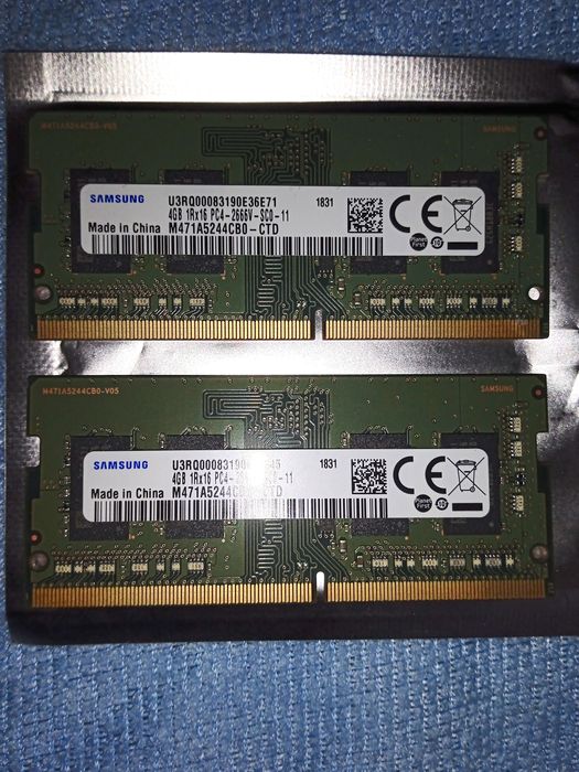 2 x DDR4 Samsung 4GB