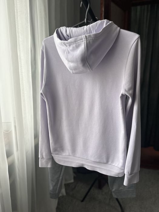 Кофта спортивна Adidas розмір xs-s уцінка