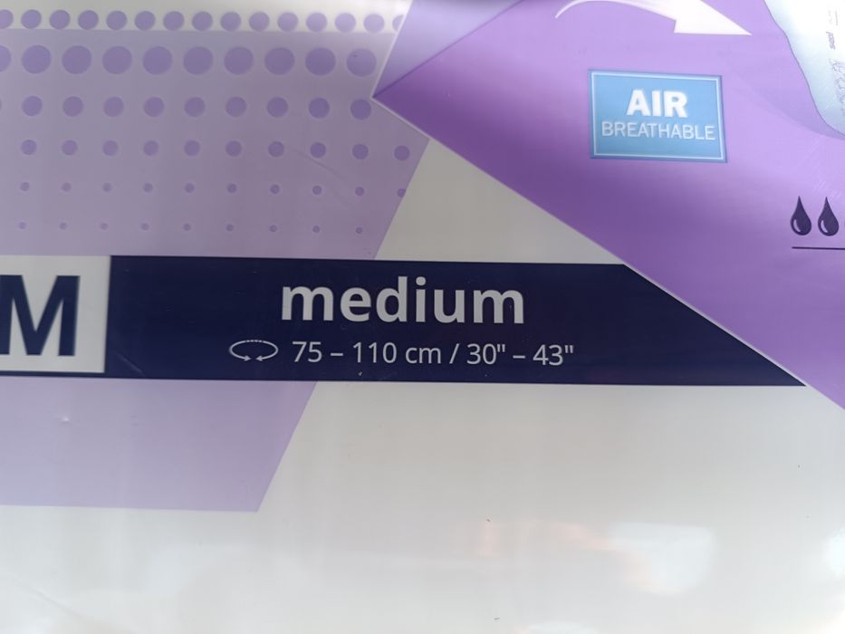 Продам памперсы seni M medium