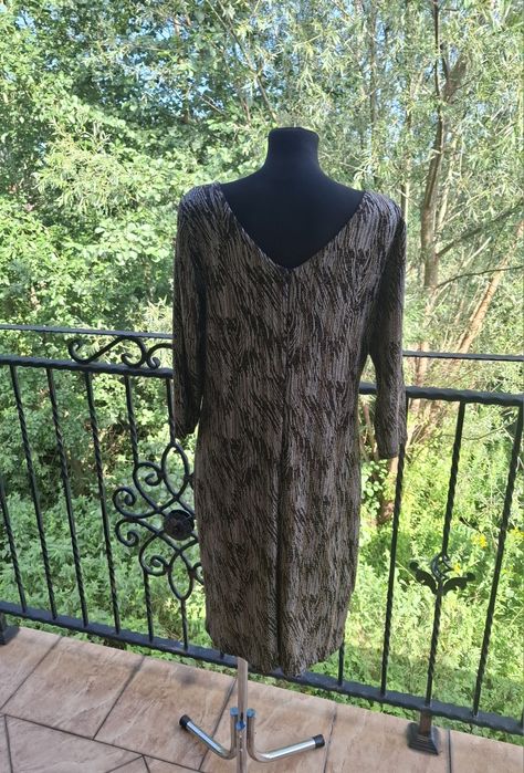 Sukienka midi mieniąca błyszcząca marka Allison rozmiar XXl 44 / XXXL 46