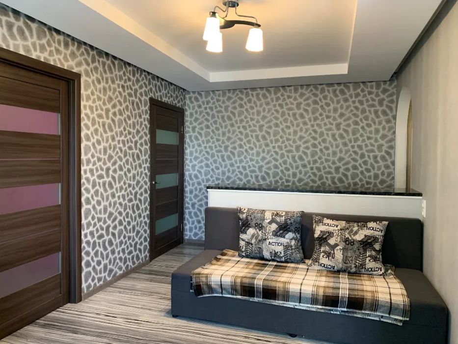 Продам 3-кіинатну каартиру на пр. Поля - View 4