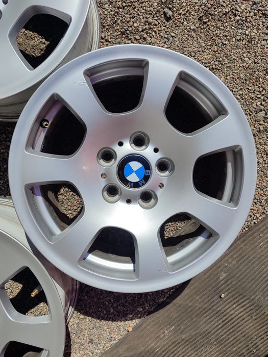 Диски BMW. R-16. 5×120. ET-20. J-7. Dia-74.2