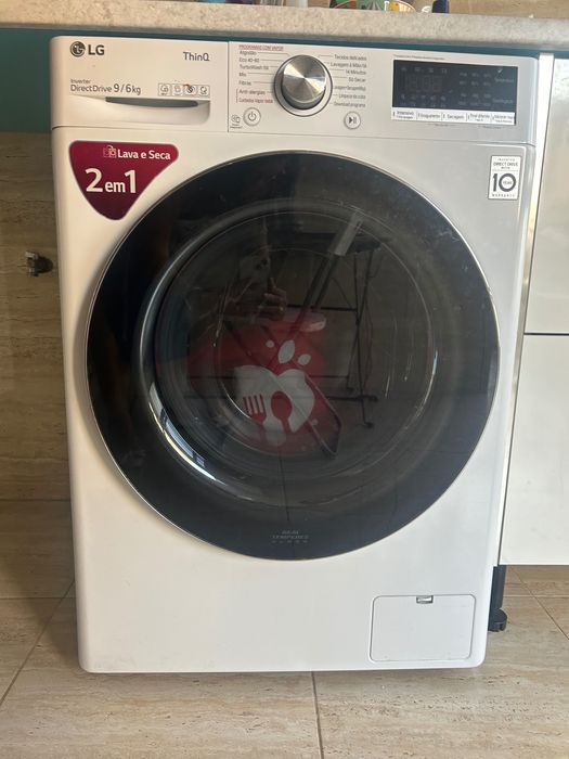 Maquina de lavar e secar LG9Kg