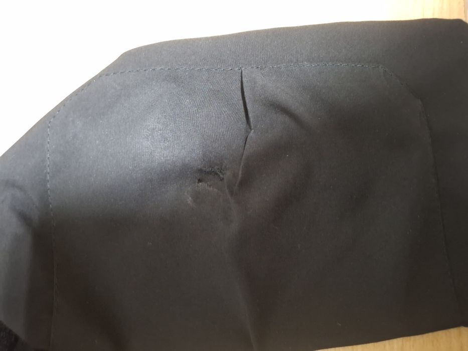 Продаю убакс чорний BEZET