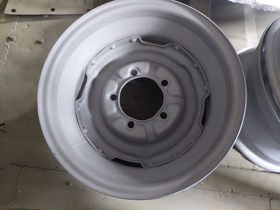 Диск ГАЗ 21  Волга 21  Звезда Зірка 1 серія клепанний