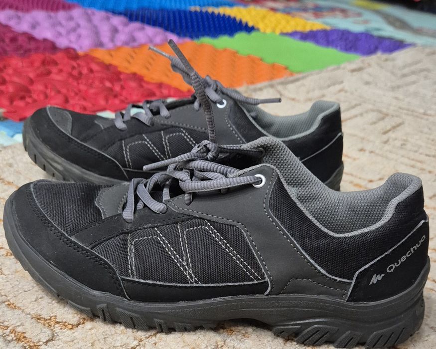 Кроссовки мужские Кросівки чоловічі Quechua р.39 стелька 24,5 см DECAT