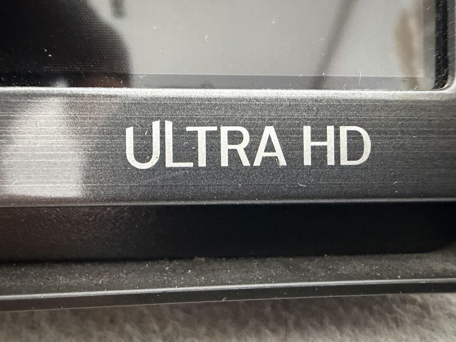 TV LG ULTRA HD de 50” - 126cm