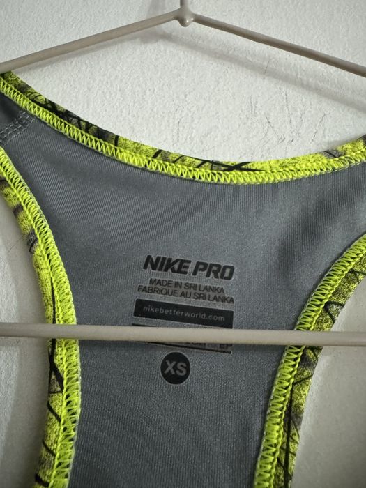 Sportowy biustonosz Nike Pro XS neon lime treningowy