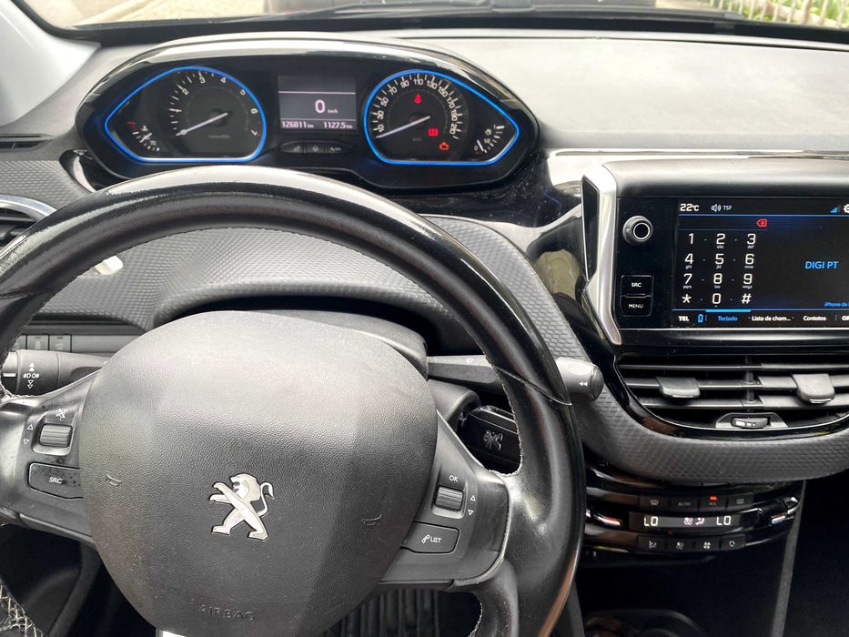 Peugeot 2008 1.2 PureTech Allure 2017