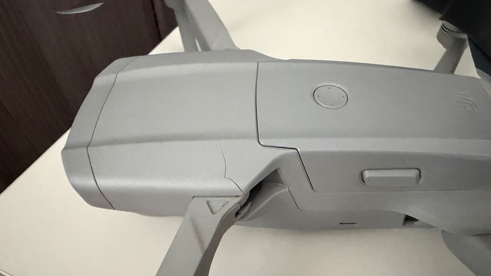 Dron DJI Mavic Air 2 - zestaw
