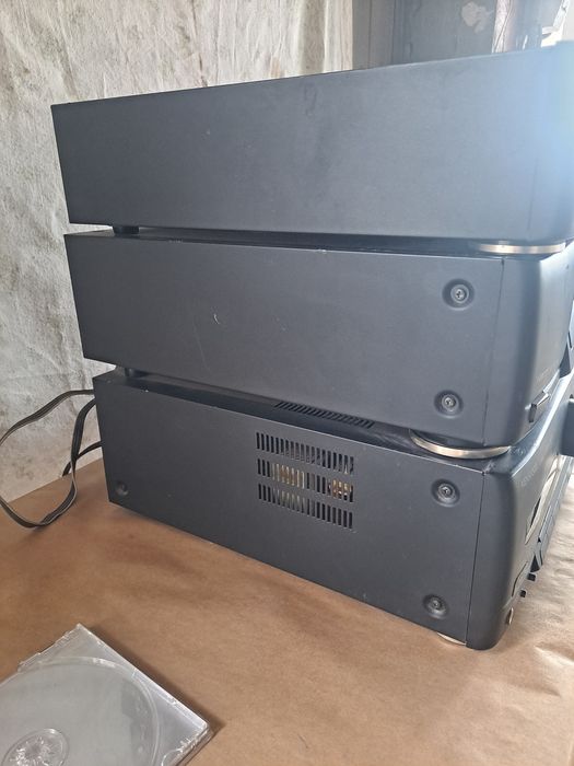 Wieża Kenwood segmentowa