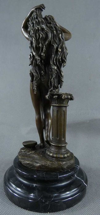 AKT Kobieta Bogini BRĄZ marmur figura RZEŹBA sygnowana 31 cm