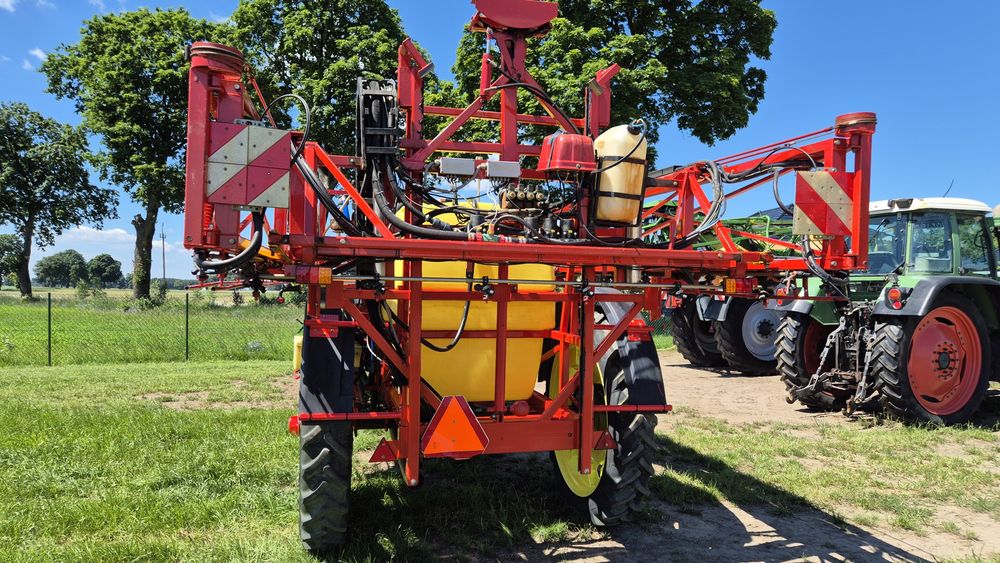 Opryskiwacz Dubex rau 27m 2400L