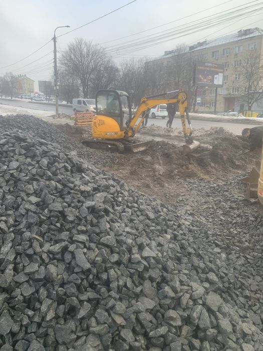 Мінескаватор послуги оренда