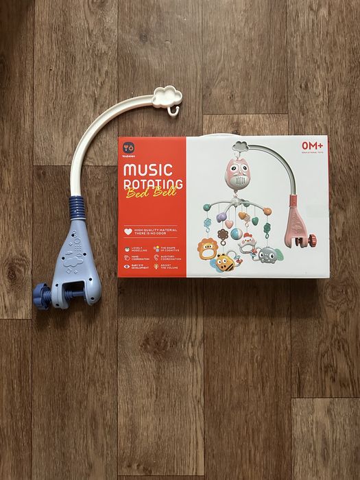 Музыкальный вращающийся мобиль