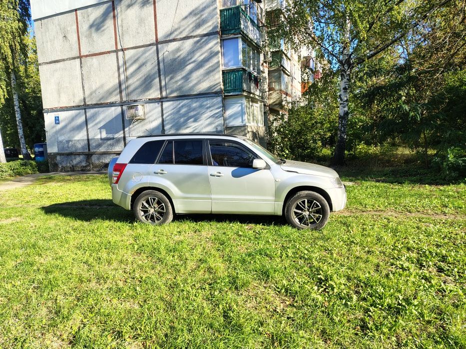 Продам Сузуки гранд Витара 2006