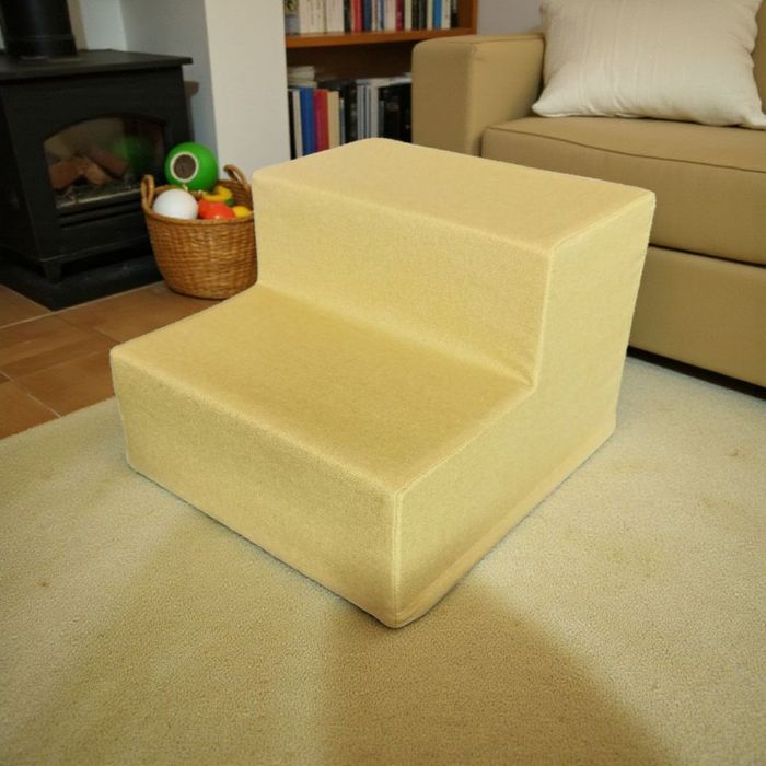 Продам лесенку-пандус для котів та собак, колір жовтий. Зручні сходинк