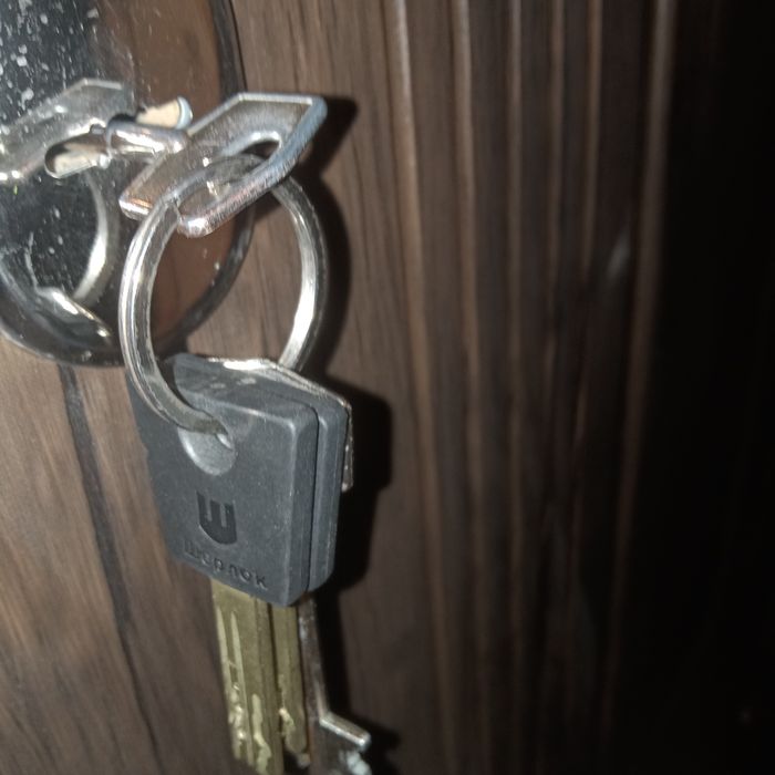 860  Вхідні двері бу.монтаж.доставка.відправка