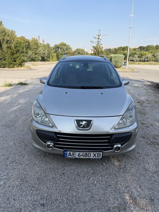 Peugeot 307 рестайлинг, 2006 год, 2.0 бензин/газ, АКПП
