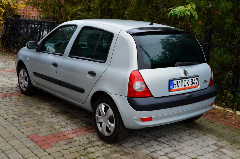 Piękne Clio Z Niemiec Klima Benzyna Super