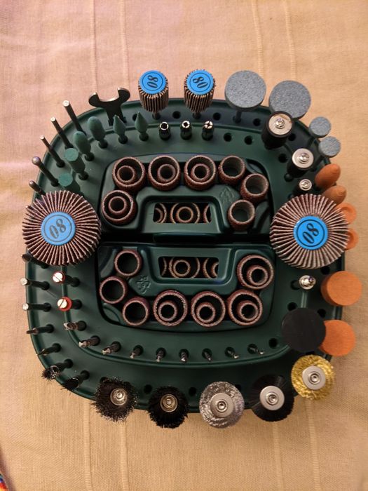 Набор из 276 насадок к граверу Parkside