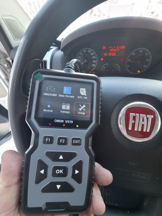 Skaner diagnostyczny do samochodów  .  OBDII  V519  Ostatnie  2 sztuki