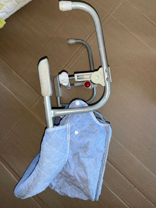 Cadeira de mesa para bebé