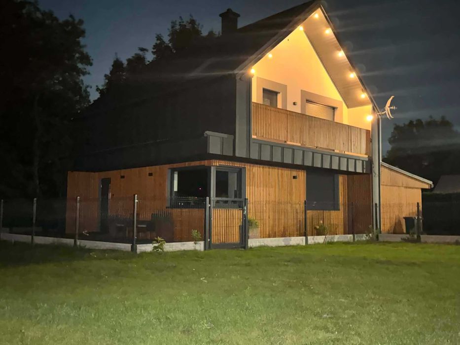 Domek nr 3 z jacuzzi (termobania), staw, sauna, 10 osób