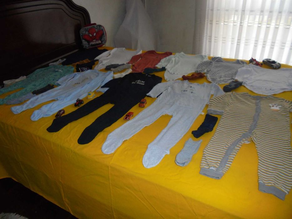 lote de roupa de menino a mala SPIDER-MAN
