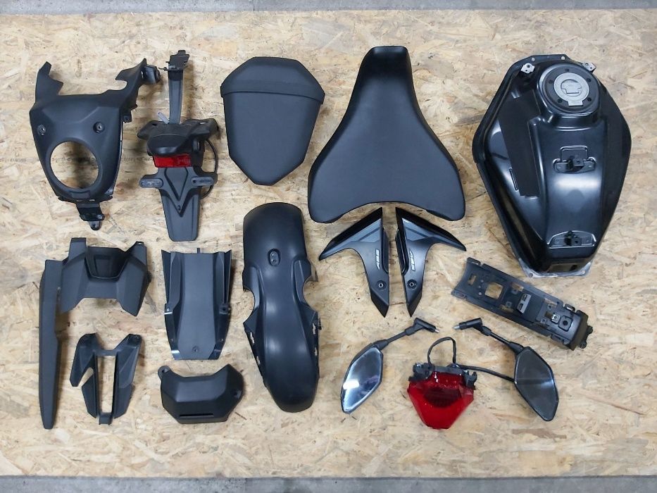 Yamaha MT07 Linka podnozek kierunkowskaz przelacznik pompa przewod set