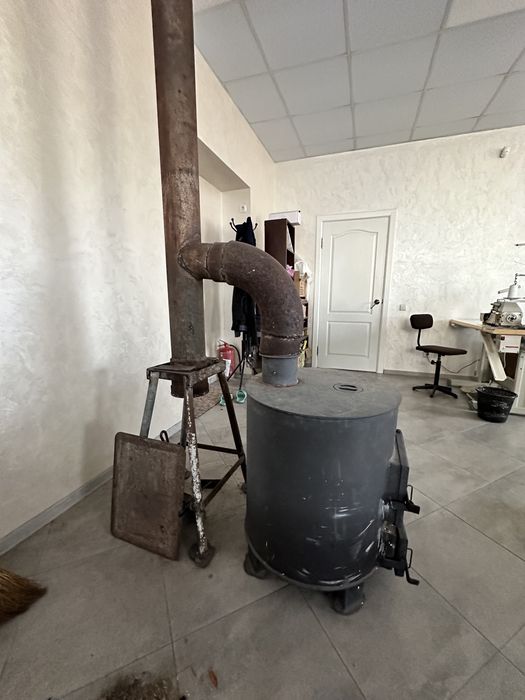 Продаж комерція Киїнка