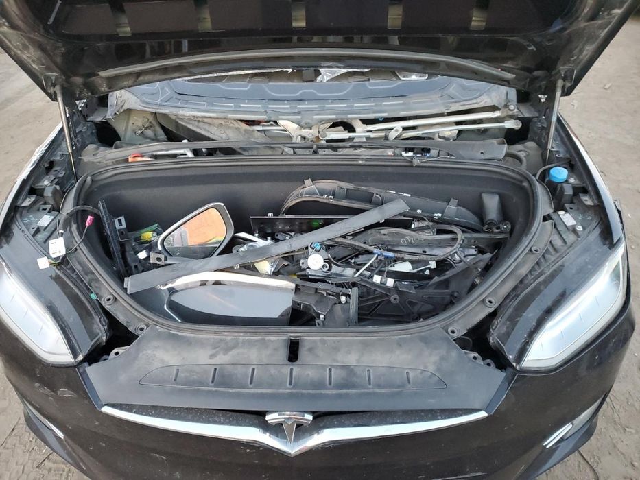 Розборка Tesla Model X 2018-2020