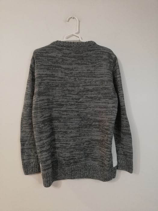 Sweter dziecięcy roz 122 /128