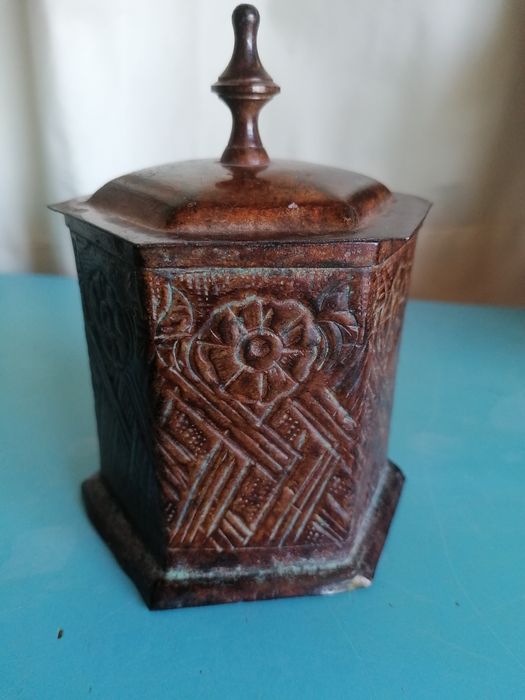 Caixa de metal vintage