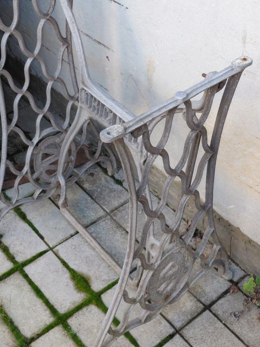 Підставка під мангал