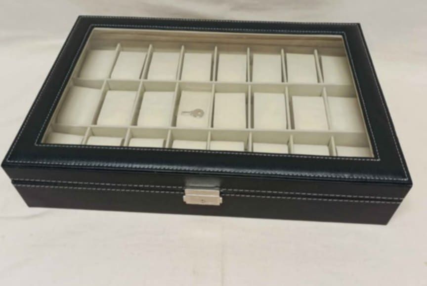 Caixas para 6, 10, 12 e 24 relógios. Novas!