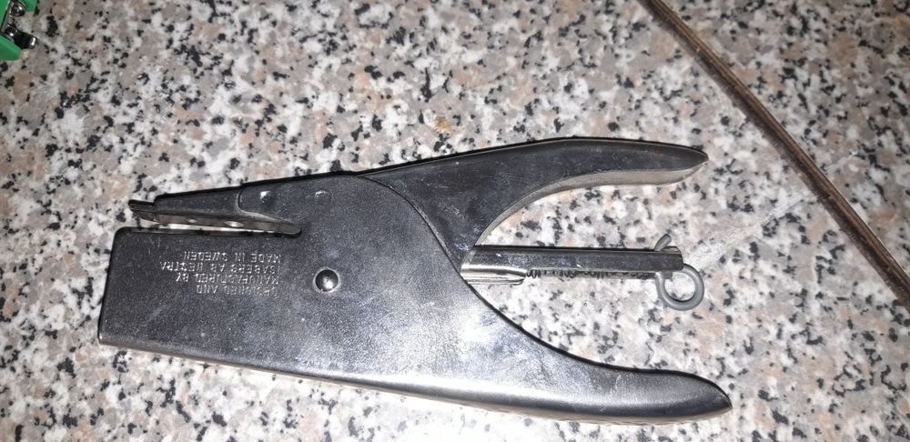 Conjunto de Agrafadores Diversos