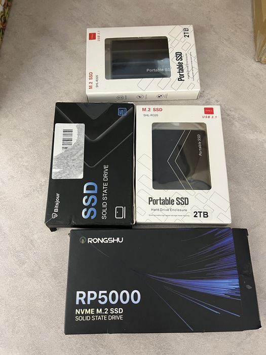 SSD 2 TB,512 GB,SSD 256