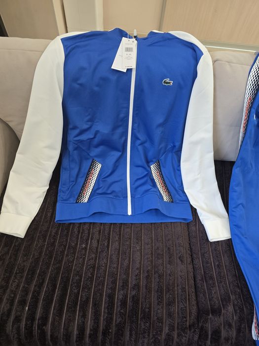 Продам спортивний костюм LACOSTE