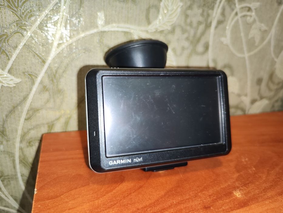 Продам для мужчин Garmin