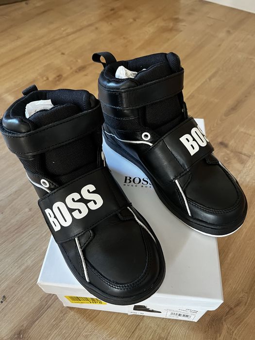 Nowe butu Hugo Boss 32