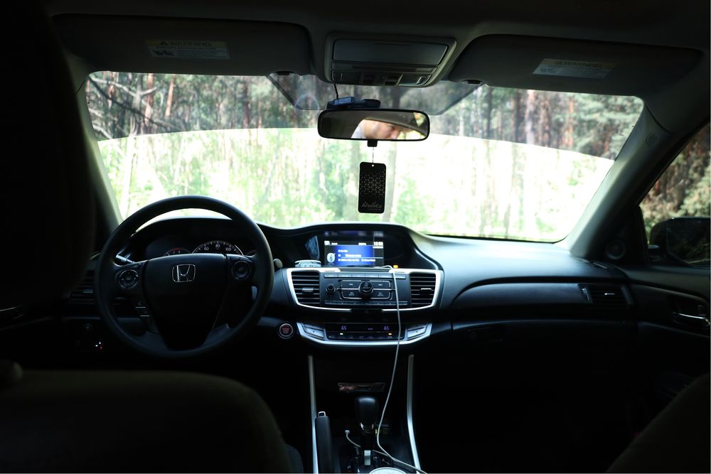 Продам Honda Accord 2014 года, 2.4 газ/бензин
