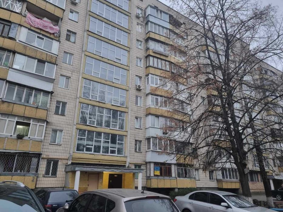 оренда 1 кім. квартири вул. Мрії (Туполєва) 17/19  на Нивках