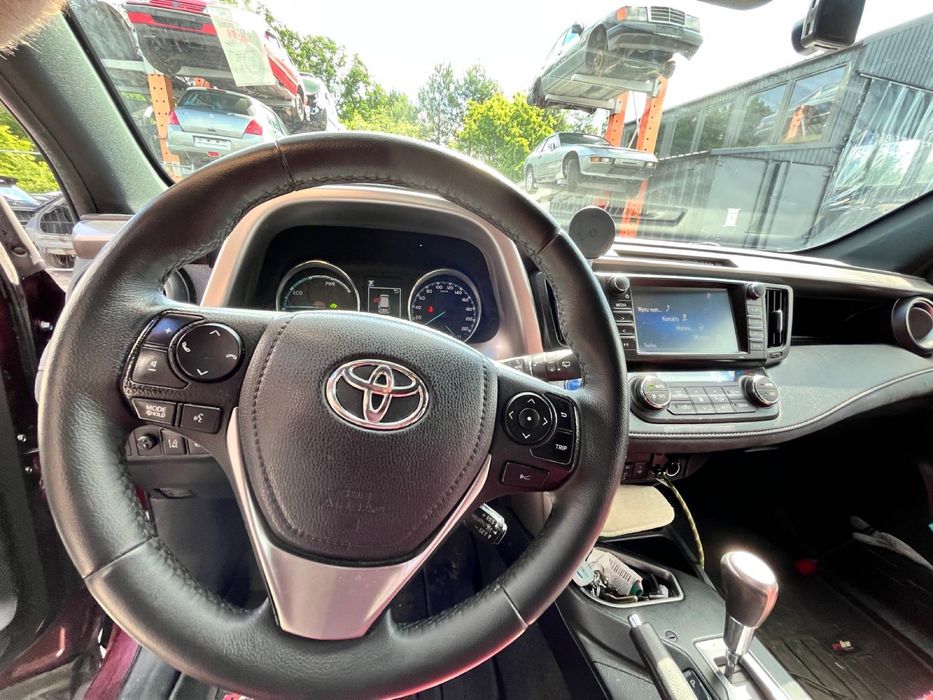 Sprzedam Toyota Rav 4 2.5 hybryda Polski salon