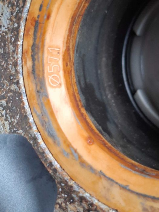 Диски Дезент Шкода 5/112 R18 7,5J ET38 Dezent Skoda.