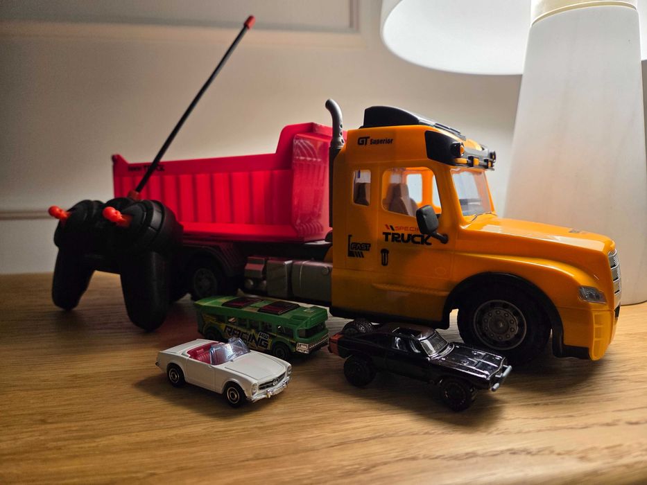 Wywrotka ciezarowka RC zdalnie sterowana artyk, stan bdb + matchbox