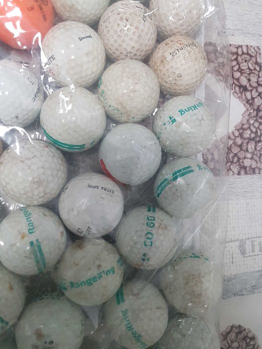 72 bolas de golfe
