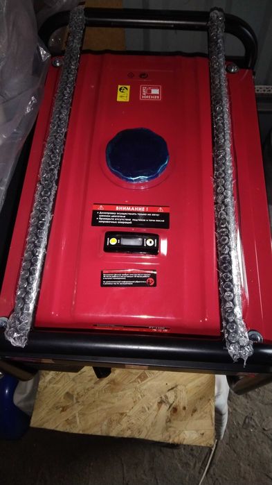 Бензиновый генератор 3.5 квт