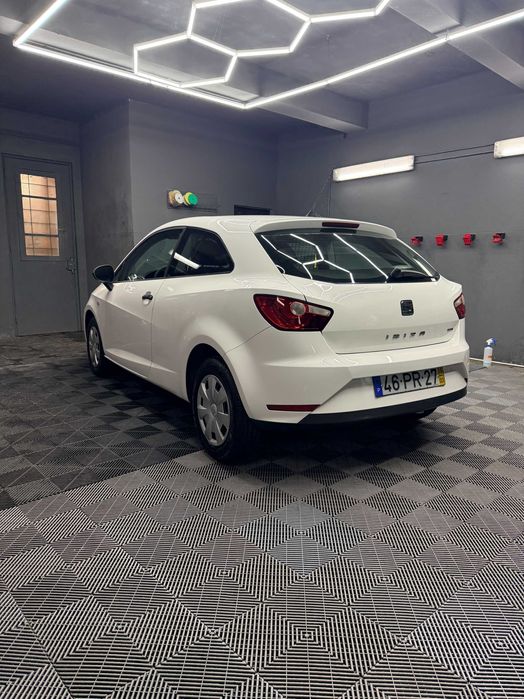 Seat Ibiza 2015 comercial diesel